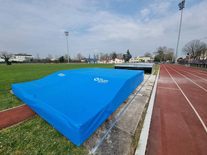 Vue de la protection du sautoir  