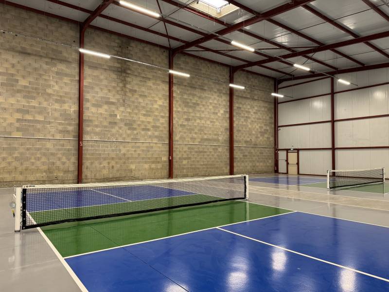 Installation de 5 terrains de pickleball haut de gamme à Couternon près de Dijon 