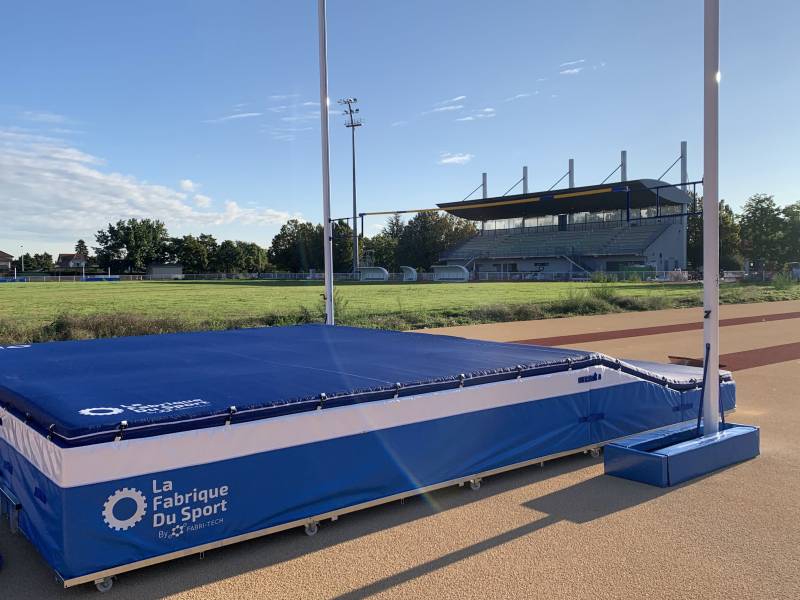 Matelas pour perche simple entrée avec poteaux mobiles 